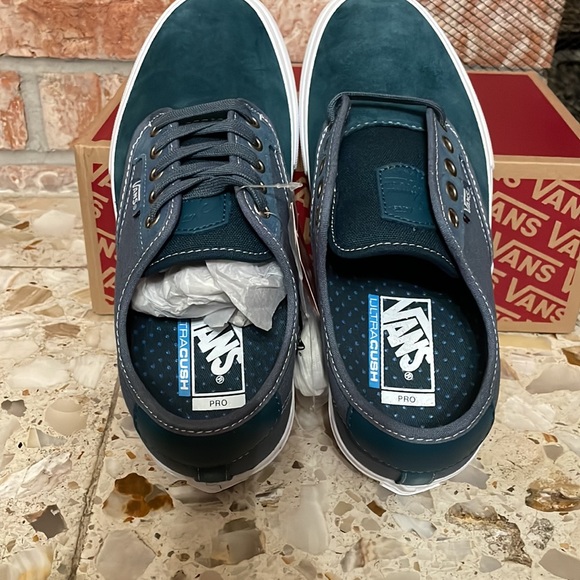 Vans Chima Ferguson Pro Mirage Blue white - Picture 3 of 10